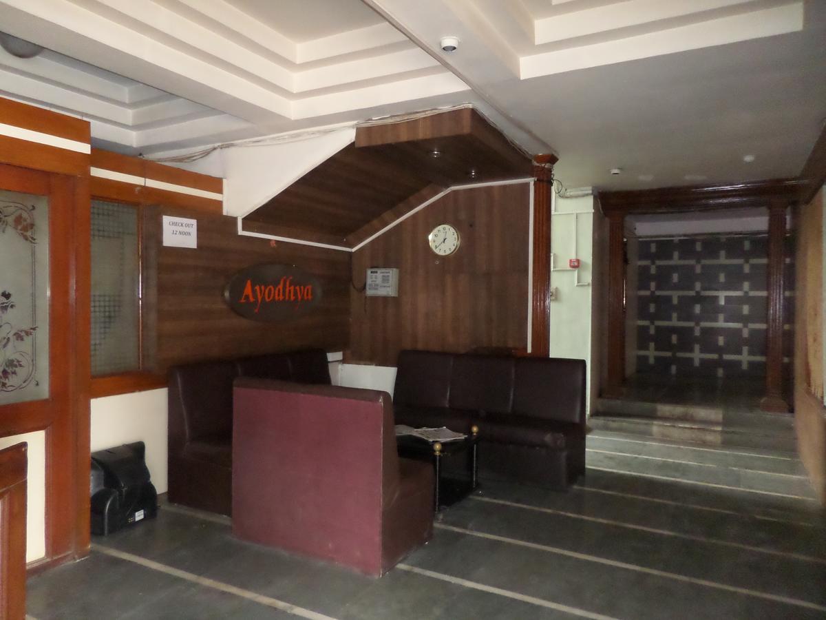 Hotel Ayodhya Nashik Exteriör bild